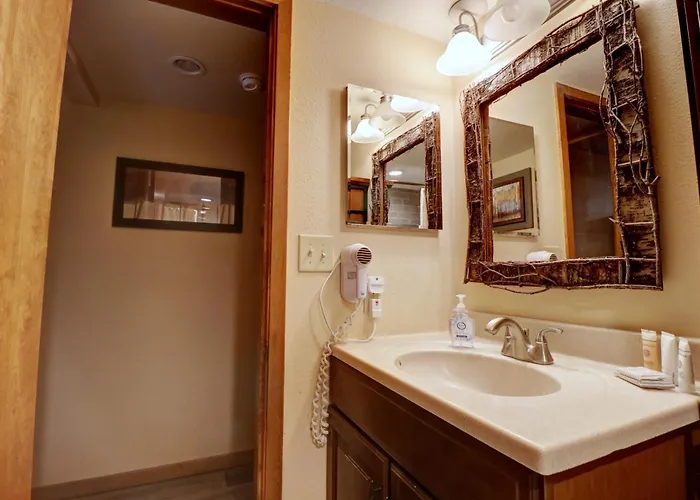 Wl406b West Apartment *