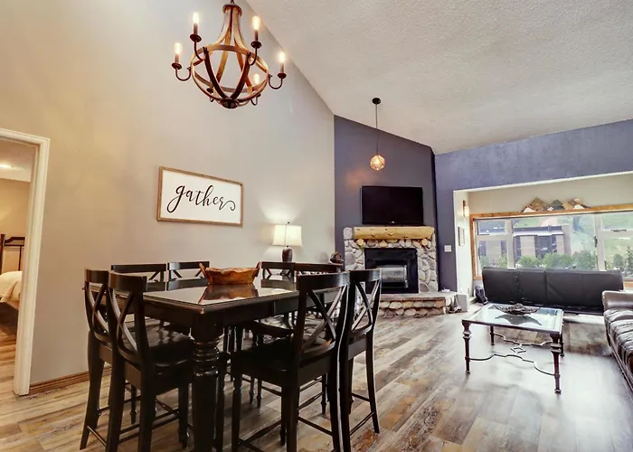 Wl406b West Apartment